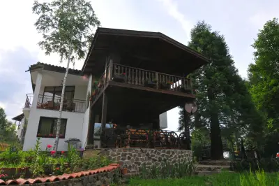 Makedonska kushta Sekvoya