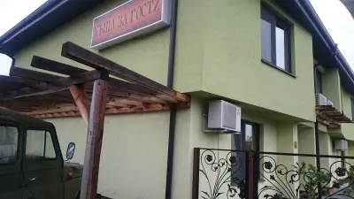 Къща За Гости Ривър Хаус