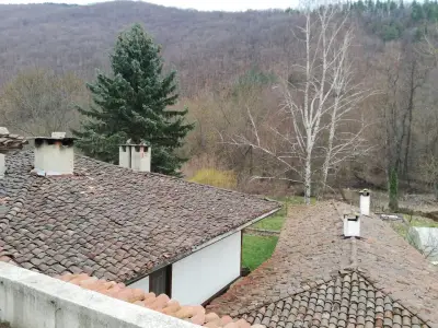 Ивановата къща Ичера