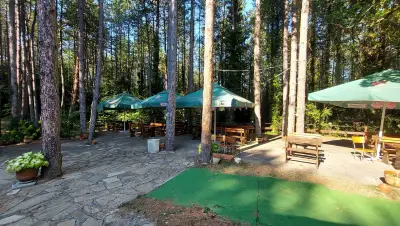 Хотел "Гроди"