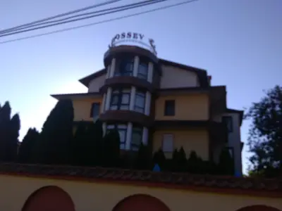 хотел Кьосев