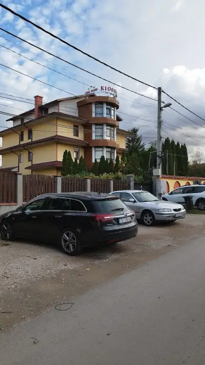 хотел Кьосев