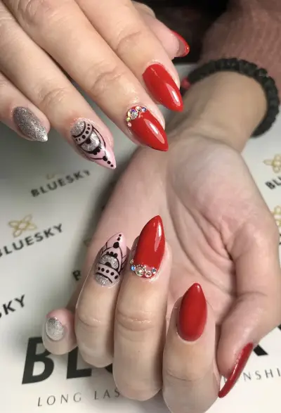 Es nail salon