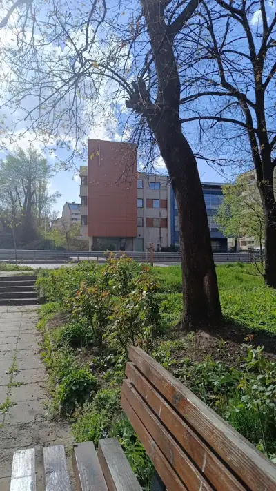 Хотел Сателит