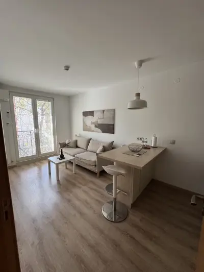 Apart-Hotels-Sofia, AHS