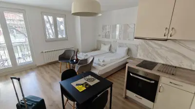 Apart-Hotels-Sofia, AHS