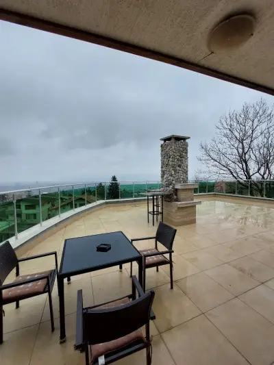 Andesite Boutique Residence Hotel