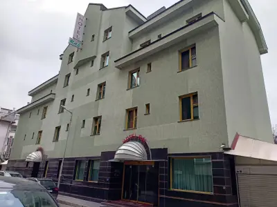 Хотел Рай