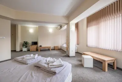 Julia rooms