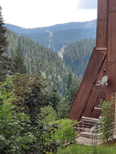 Хотел Орловец
