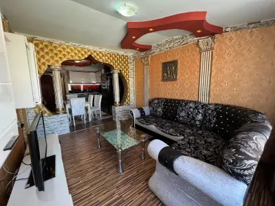 ХОТЕЛ ЯНИЦА ЛУКС