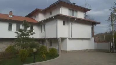 Къща за Гости Au Nature
