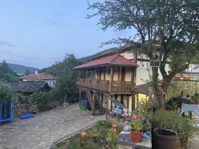 Къщи за гости "Зелената долина"