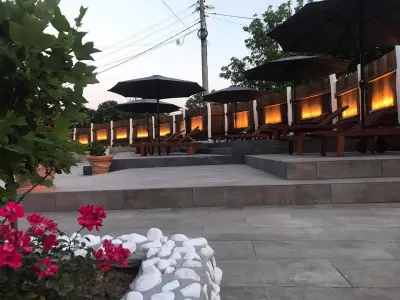 Семеен хотел и ресторант Райски залив