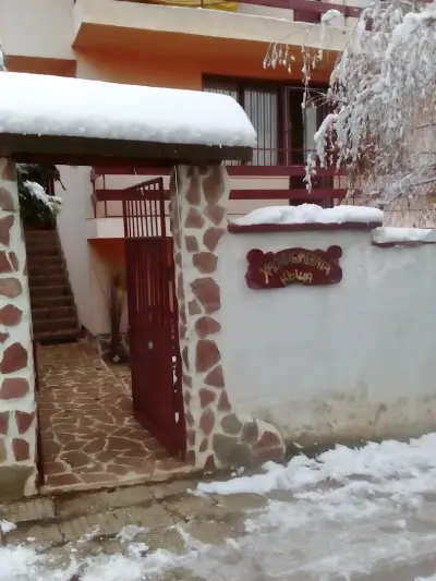 Хаджибулевата Къща