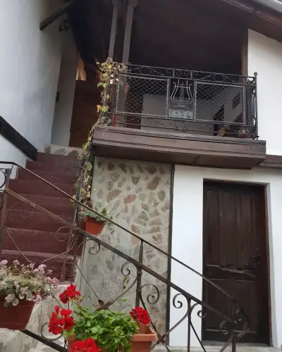 Къща за гости Старата череша село Раждавица