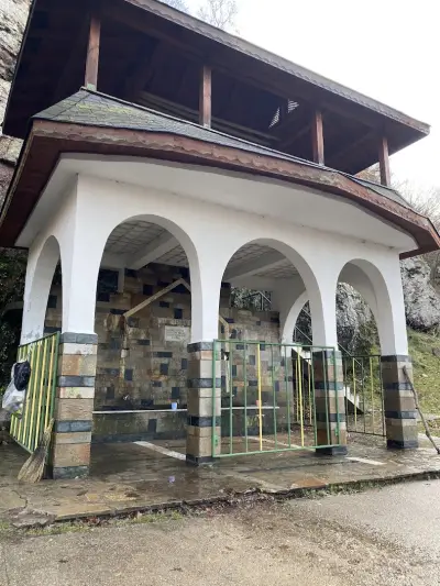 Комплекс Дамбалъ