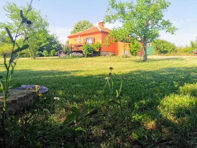 Cozy 1 Bed Cottage in Ognen near Karnobat Burgas