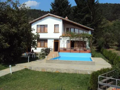 House Mirlevi