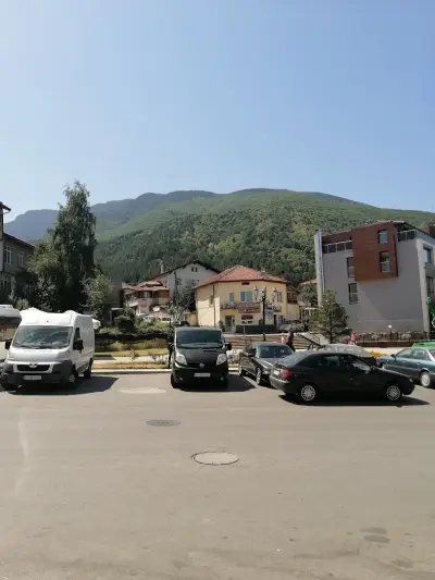 Апартхотел „Свети Никола”