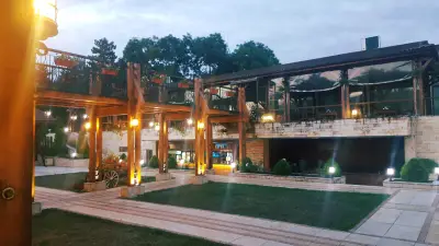 Хотел Грийн Палас Добрич