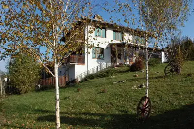 Guest House Aia