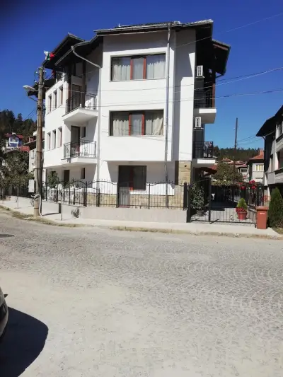 Къща за гости Айсберг