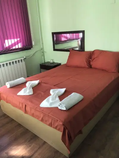 КОРОНА