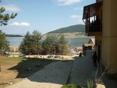 Къща за Гости Слънчев Цвят