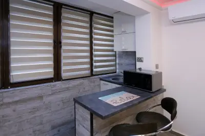 Deluxe 2 Studios City Center