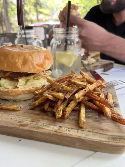 Burger Bar