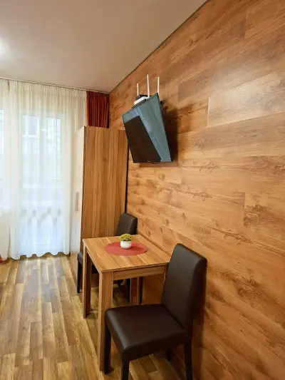 Private Rooms Silvia