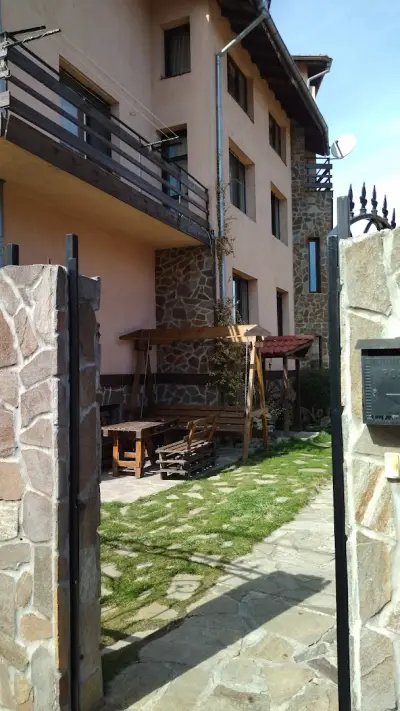 Petar Guest House