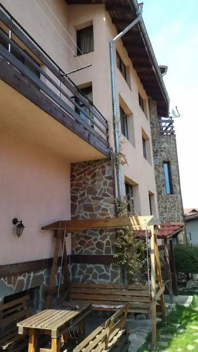 Petar Guest House