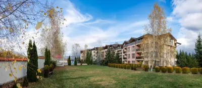 Green Wood Resort Apartments