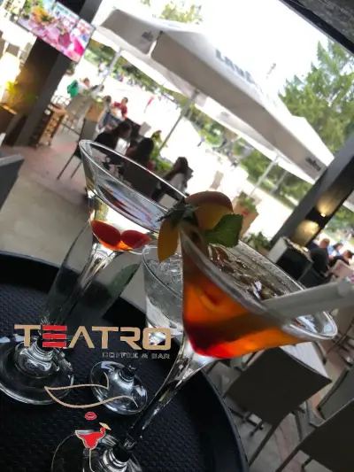Бар Търговище TEATRO COFFEE LOUNGE
