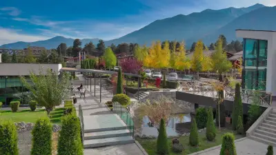Local Stay