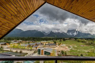 Local Stay
