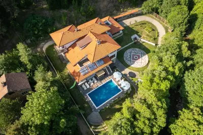 Chillhouse Bed & Breakfast