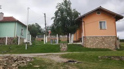 Шарените къщи