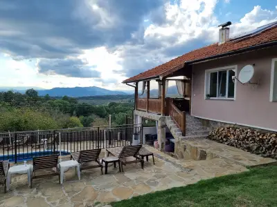 Шарените къщи