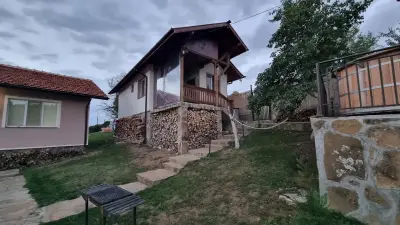 Шарените къщи
