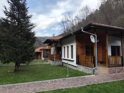 Orlova skala holiday village