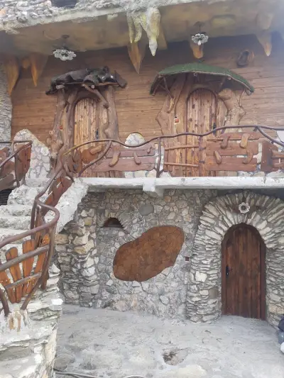 Chuchi Guest House 1