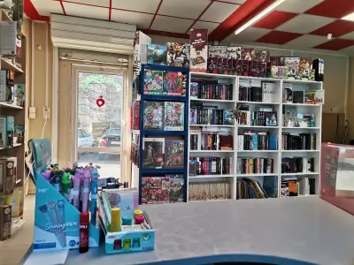 Книжарница "Тролски кът"