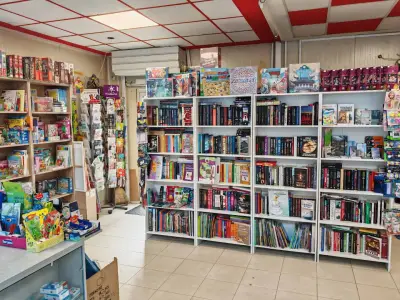 Книжарница "Тролски кът"