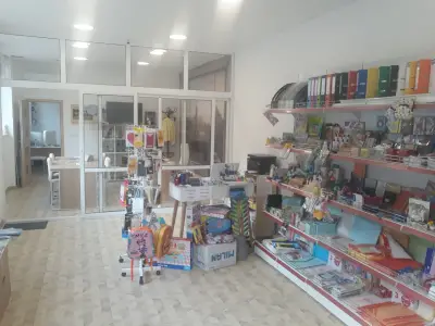 ZAR 8