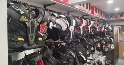 HOCKEY CAMEL
