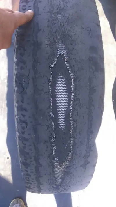 Вулканизатор "Черно и Бяло", продажба на гуми и ремонт