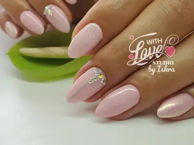 Студио "With Love"